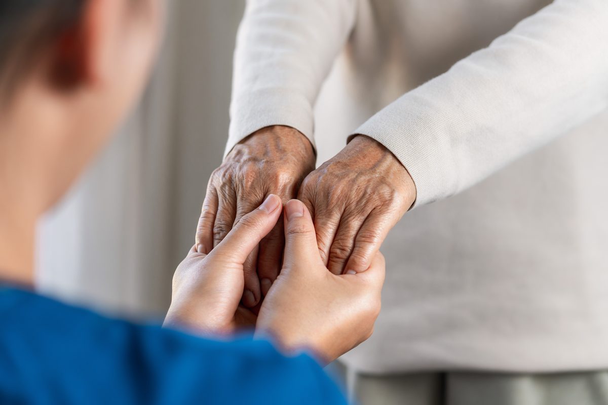 Cuidado para Idosos com Parkinson